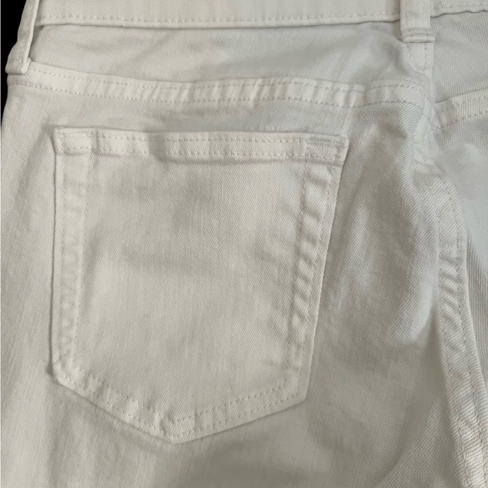Gap Long & Lean Optic White Flared Denim Mid Rise (8.5”) Jeans Size 6/28. - Picture 9 of 14